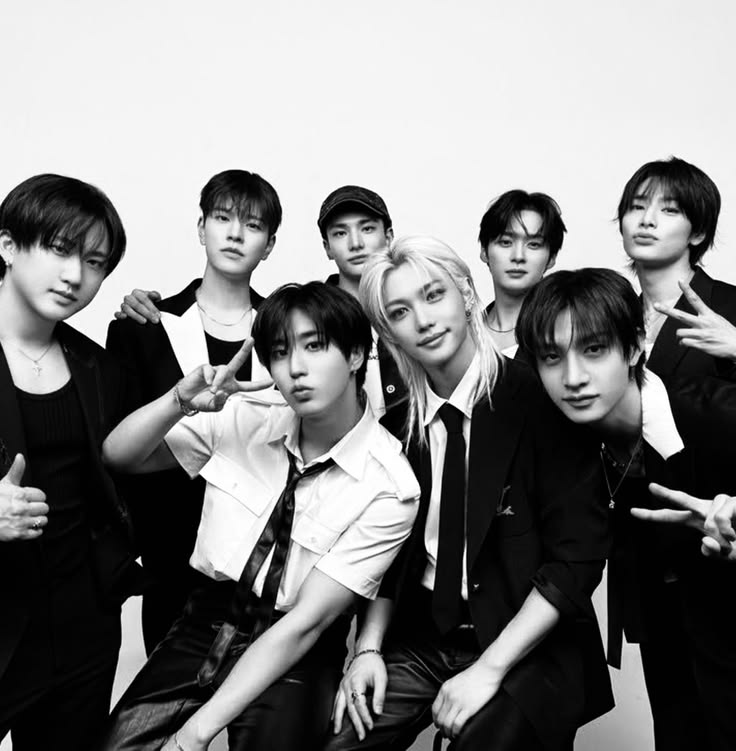 Stray Kids