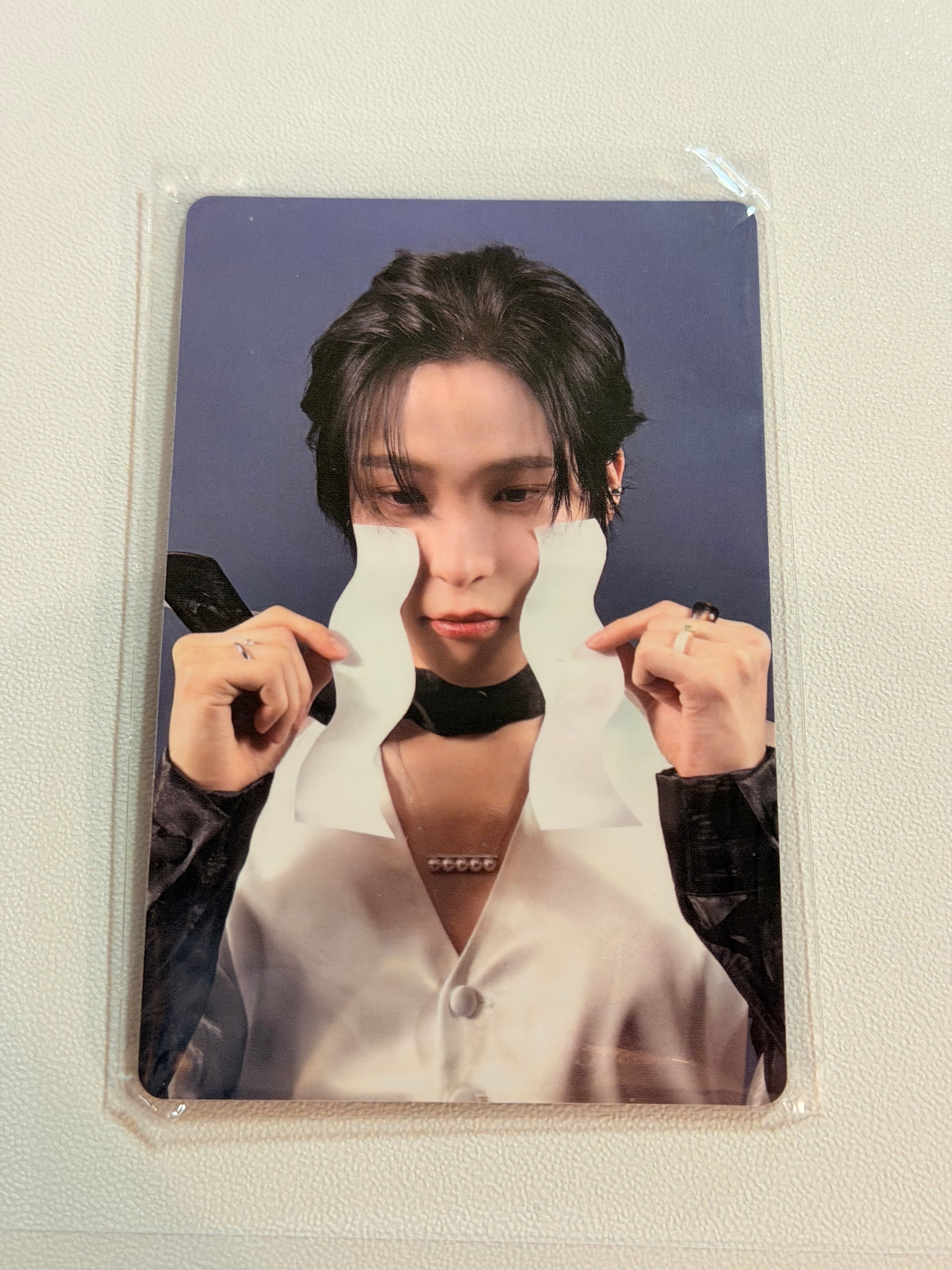 Ateez - Yunho Golden Hour Pt.4 Tear Ver.